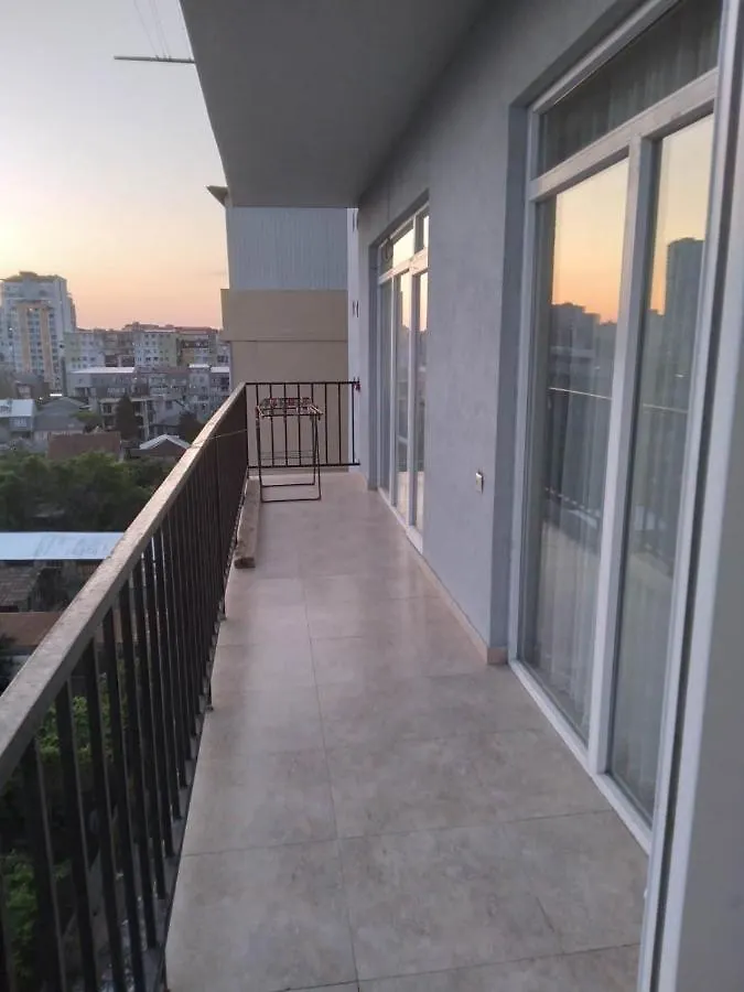 Apartment: Batumi, Lermontovi St.76 0*, Batumi